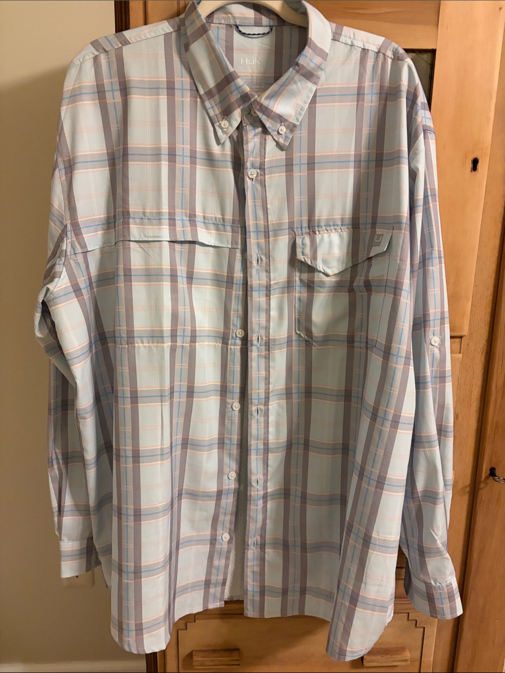 Huk Men's Pastel Plaid Button-Down Shirt - Light Blue & Tan